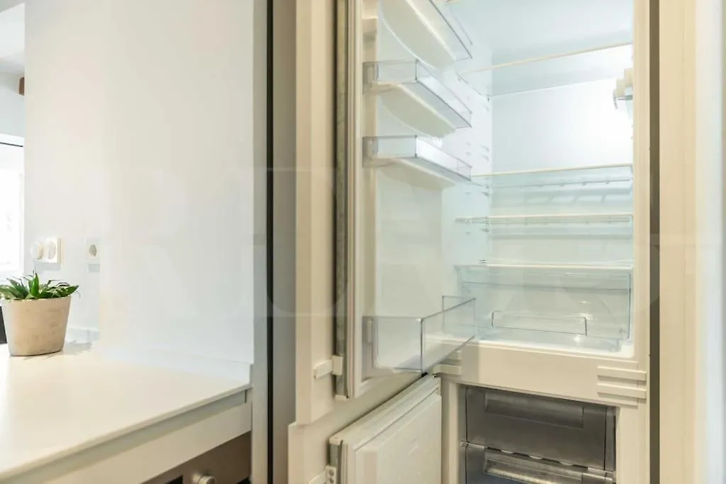 Modern Apartment Next To The Cervantes Theatre By Rems Malaga